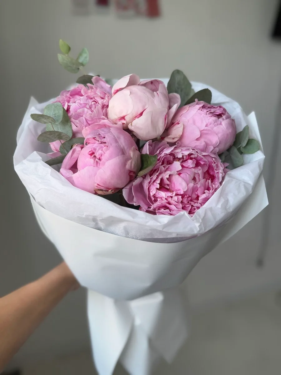 ვარდისფერი დესერტი